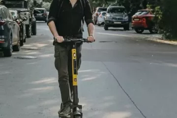 is riding an electric scooter good exercise