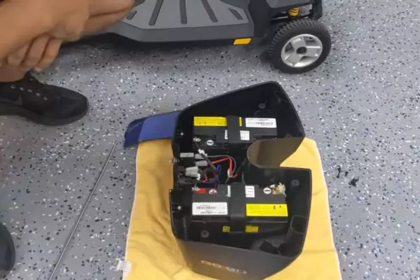 understanding the battery in a mobility scooter