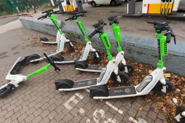 the benefits of renting an electric scooter
